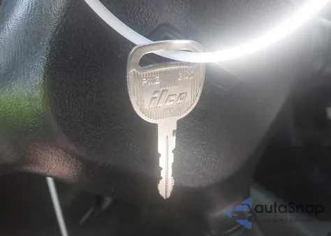 2001 Chevrolet Blazer Ls из США, поврежденный, VIN 1GNCT18W11K246877